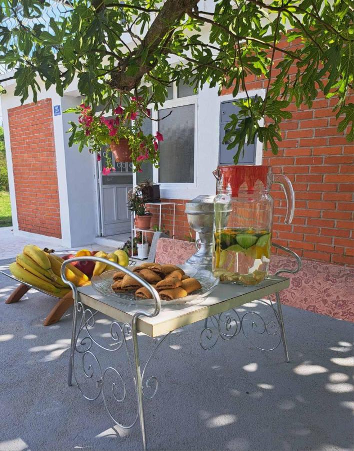 Guest House Green River Ljubuški Exterior foto
